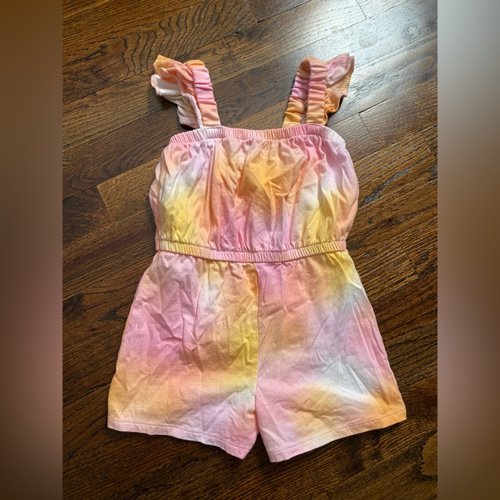 4T girl romper one piece sunset tie dye ruffle sleeve Old Navy toddler shorts